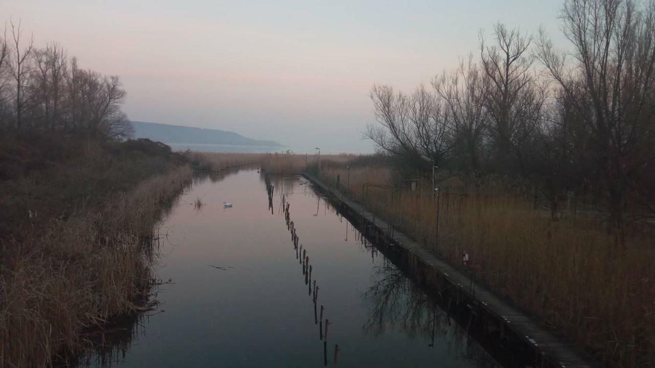 Nora Apartman Apartment Balatonfůzfő Bagian luar foto